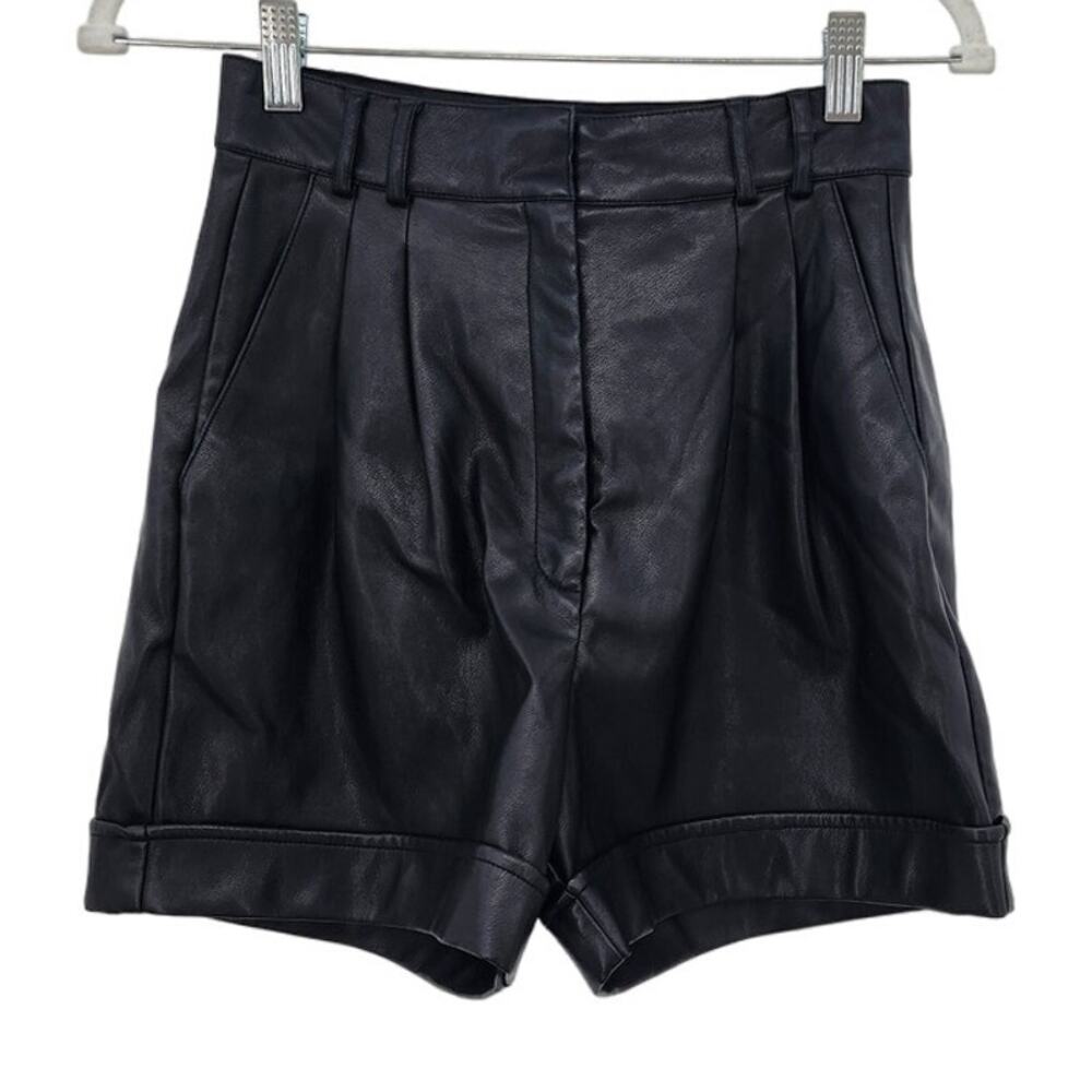 Dynamite Faux Vegan Leather Trouser‎ Shorts Size XS Black